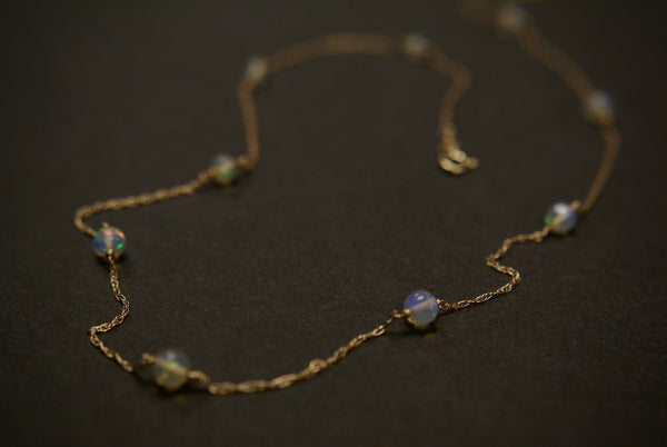 Opal necklace, 14k gold